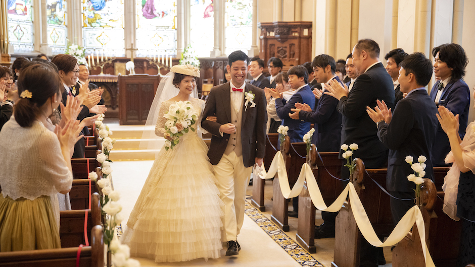 ウエディングドレス レトロ婚 花嫁 サテン 純白 昭和風写真 前撮り フォトウェディング 結婚式 リゾート ブライダル お誕生日 80年代 90年代個性 シック 演出 : チヒロストア - 通販 - Yahoo!ショッピング ウエディングドレス レトロ 花嫁 フリル サテン 昭和風 前撮り