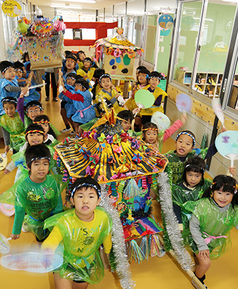 神輿を段ボール ダンボール で作るならみこし mikoshi へ