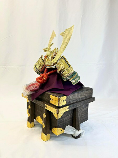 撮影同行レポート vol.39 兜飾りと一緒に端午の節句のお祝い！初節句の家族写真の撮影に同行OurPhoto アワーフォト