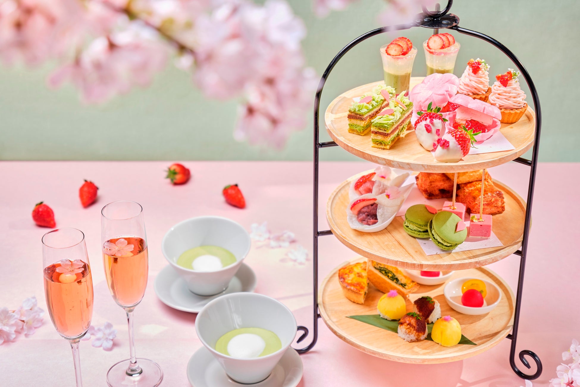 4月限定 春のアフタヌーンティーセット