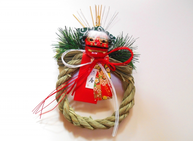 ✨販売中のしめ縄^ ^ 玄関をオシャレに可愛く飾れる2種類の紹介です^ ^ ピンクのしめ縄でいつもと違う玄関に ✨ minneで販売中です♪よろしくお願い致します♪minneminneで販売中しめ縄しめ縄リースしめなわ飾りしめ縄アレンジハンドメイドしめ縄