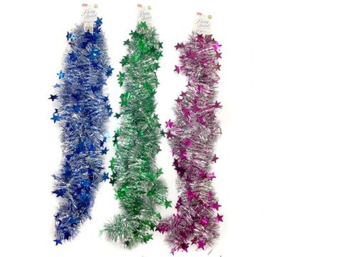 クリスマスツリーの飾り、オーナメントの種類: 今年もハッピークリスマスにサンタがやってきた