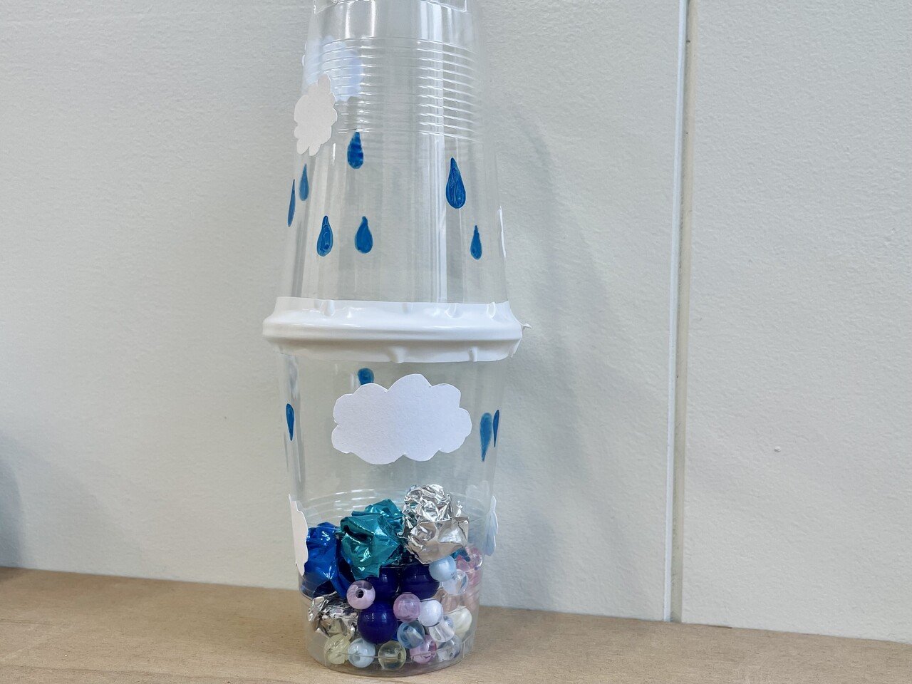 どんぐりマラカス 手作り楽器製作 保育士・幼稚園教諭のための情報メディア ほいくis ほいくいず