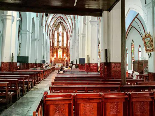 ハノイ大教会 聖ジョセフ大聖堂 訪問レポ！アジアとは思えない壮大な景観