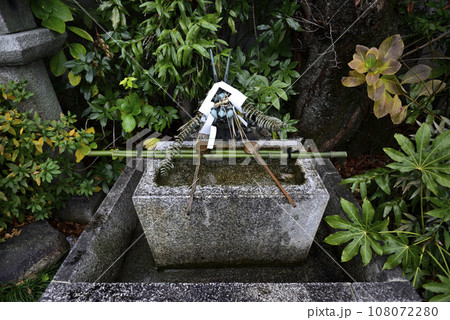 手水舎湖中大鳥居・境内近江最古の大社 白鬚神社