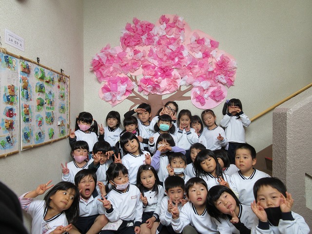 桜卒園式 幼稚園 壁面飾り 保育園 施設 折り紙 春入園式入学式さくら壁面