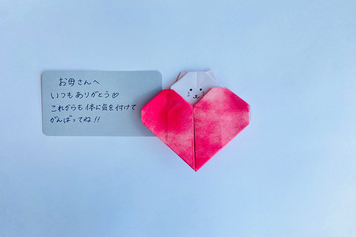 母の日のプレゼントに 折り紙で簡単に作れる「カーネーションのポップアップカード」が素敵すぎる♪ 動画あり- Up to you