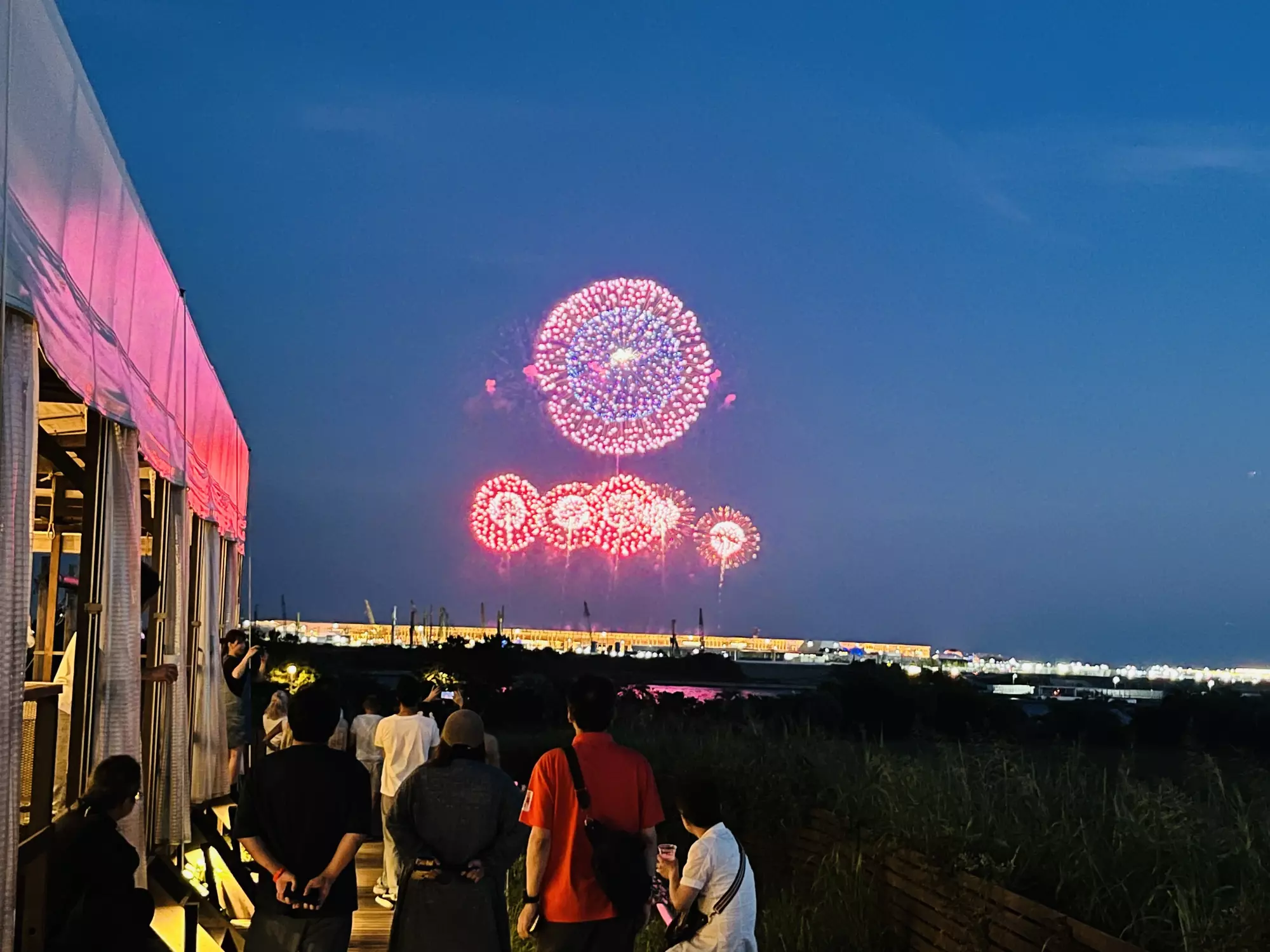 大阪・関西万博 全国の花火大会が夢洲の夜空に集結！「JAPAN FIREWORKS EXPO」楽天トラベル
