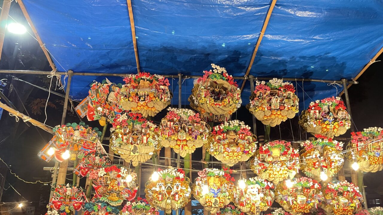 2025年版縁起熊手の飾り方と方角は？飾る時の注意点・タブーも解説