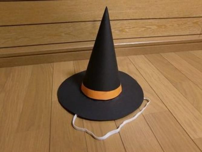 🎃ハロウィンの帽子作り🤠保育園のリトルワールド