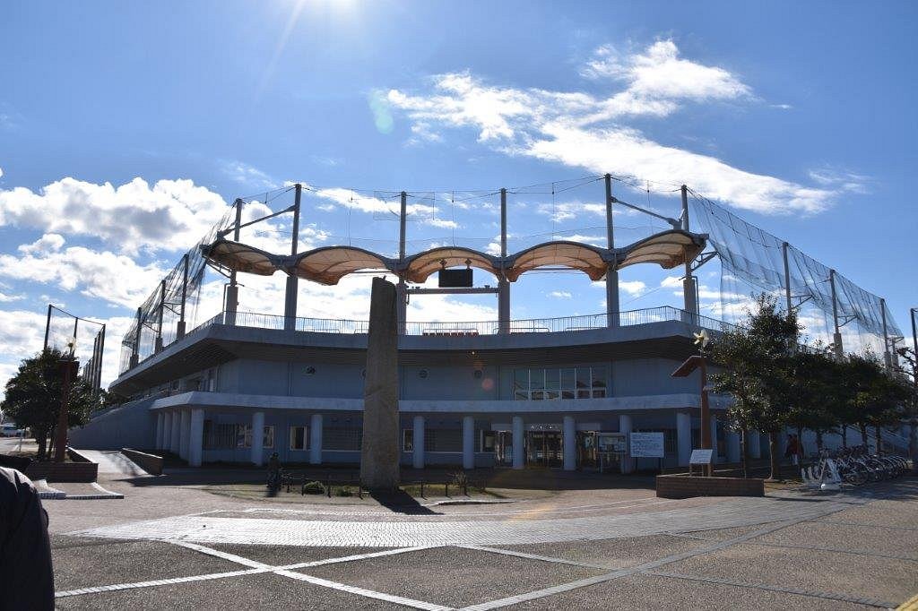 今週末8月24日＆25日開催情報 夏の終わりは「盆踊り」で盛り上がろう♪湘南エリアの盆踊りイベント6選集めました！ 藤沢市、茅ヶ崎市、平塚市、鎌倉市湘南エリア横浜・湘南で子供と遊ぶ - あそびい横浜・湘南