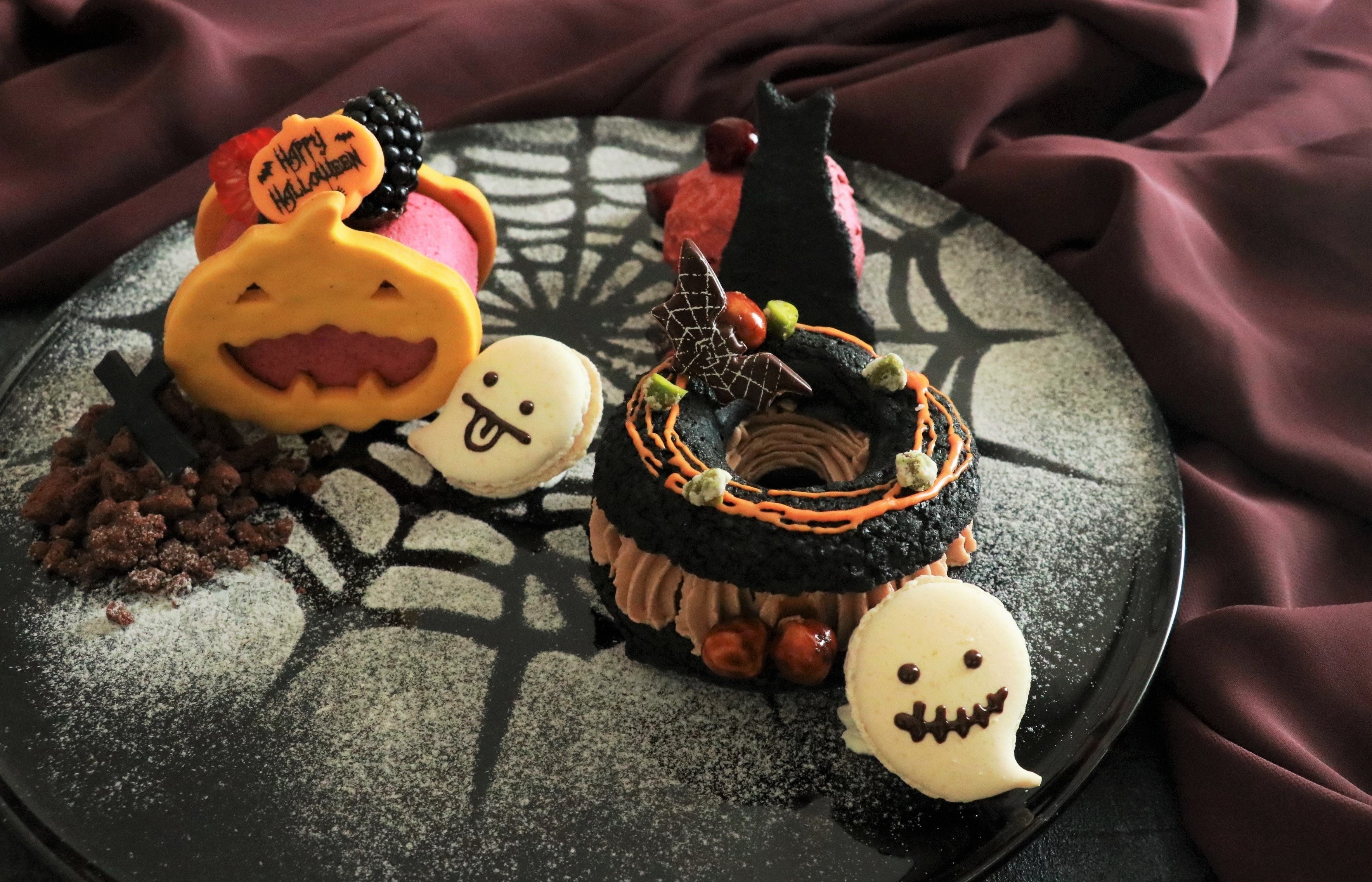 横浜港・ロイヤルウイングにハロウィンスイーツとクルージング満喫の特別プラン登場！はまこれ横浜