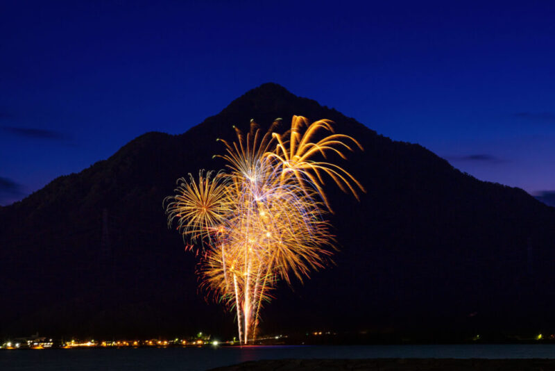 2025年の福井県の花火大会 日程・場所と注意点のまとめ。福井しらべ