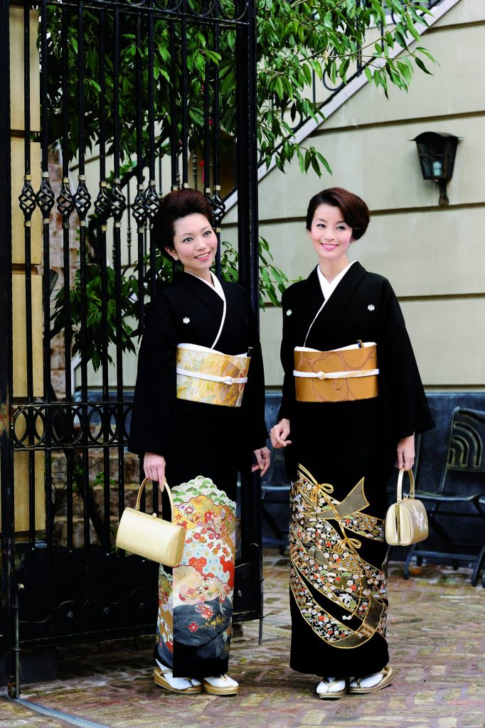 完全版 黒留袖にはショート？ボブ？長さ別！写真映えする髪型をご紹介ゆめや通信アンティークきものレンタル ゆめや