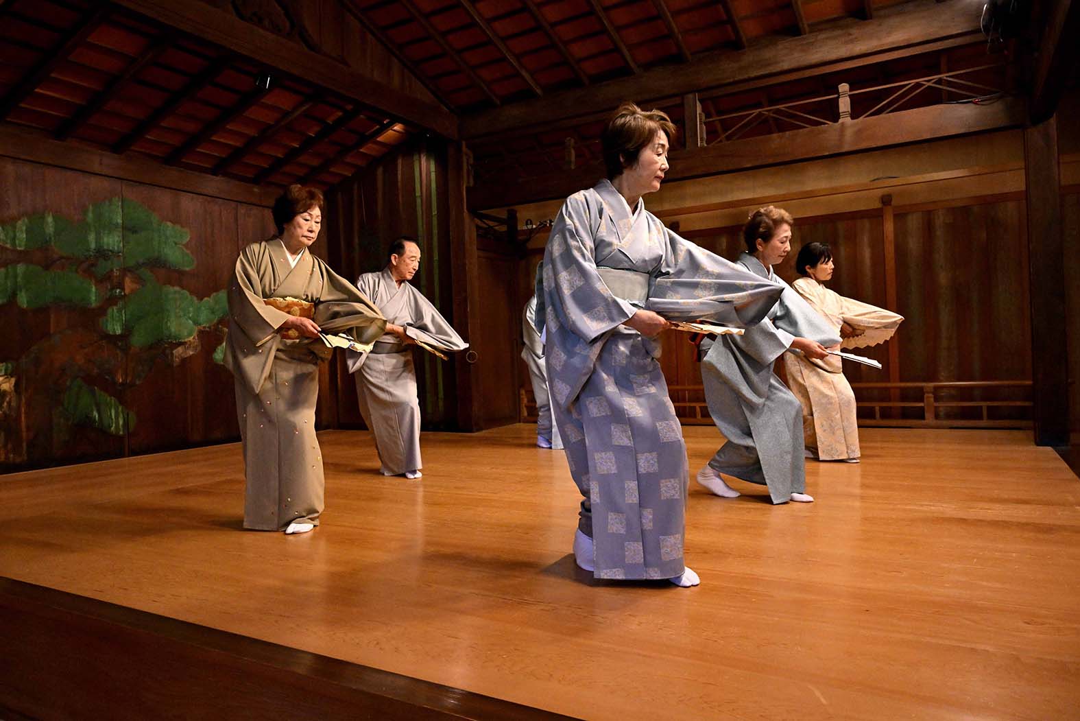 声を出して元気に！ 久良岐能舞台 横浜特集カナロコ by 神奈川新聞