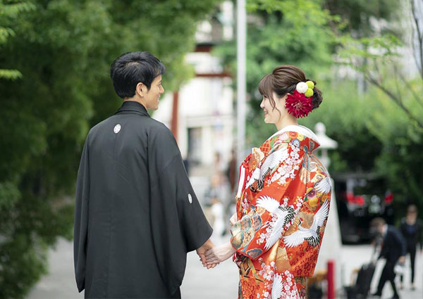 和婚・神前式をお考えの方へ 日本の伝統的な挙式のご紹介スタッフブログ大正ロマンな鎌倉の結婚式場・和婚ウェディングは萬屋本店