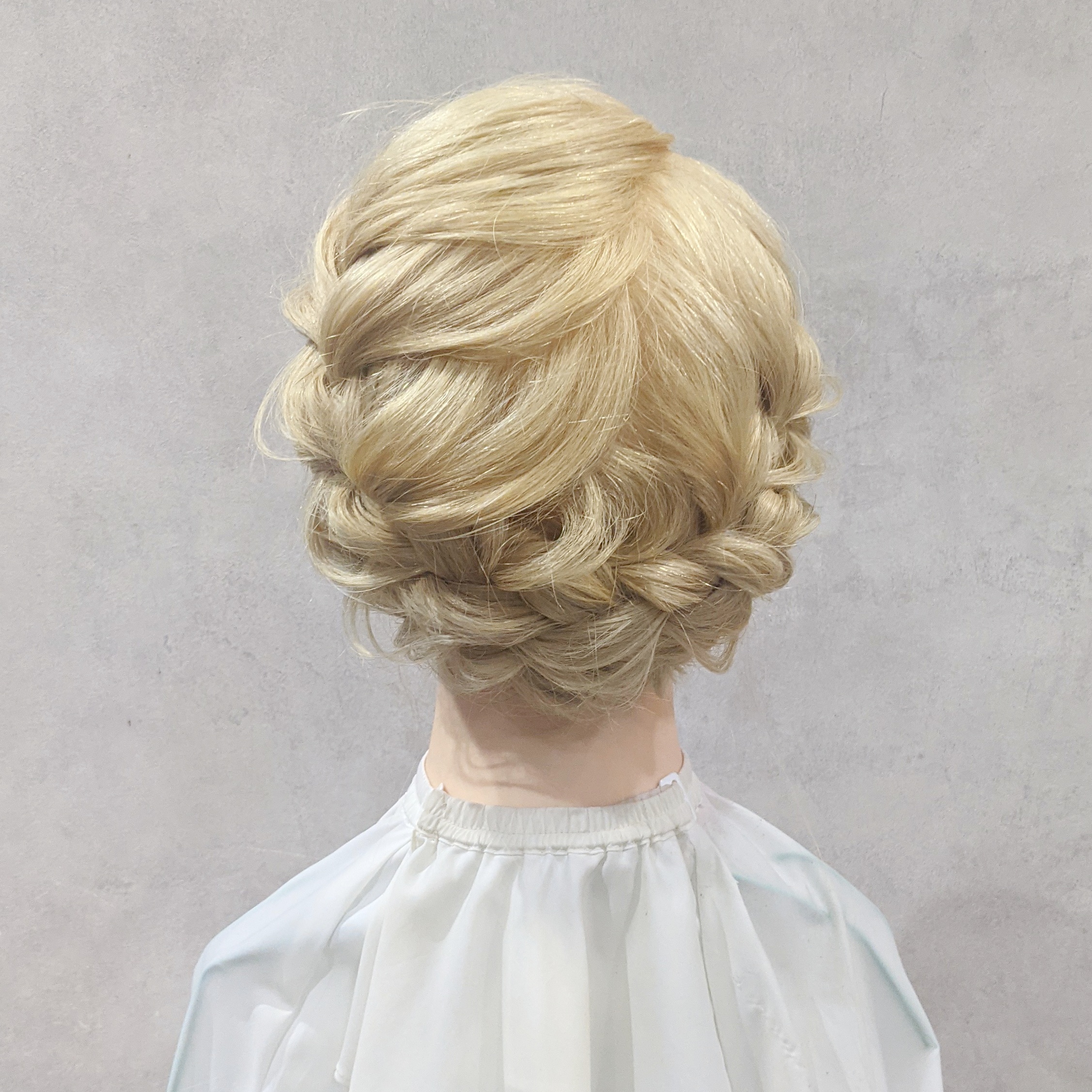 ロングヘア編 お呼ばれ結婚式用に自分でアレンジできる髪型30選