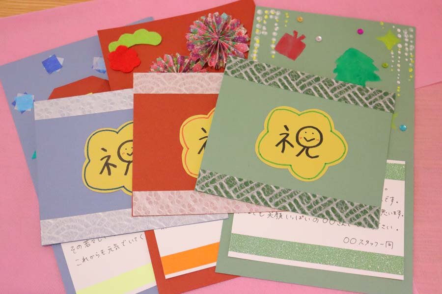 メッセージ カード 女の子 クリスマスカード グリーディングカード 綺麗 立体 3D クリスマスツリー メール便 送料無料 -STARABA -プレゼント＆ギフトのギフトモール