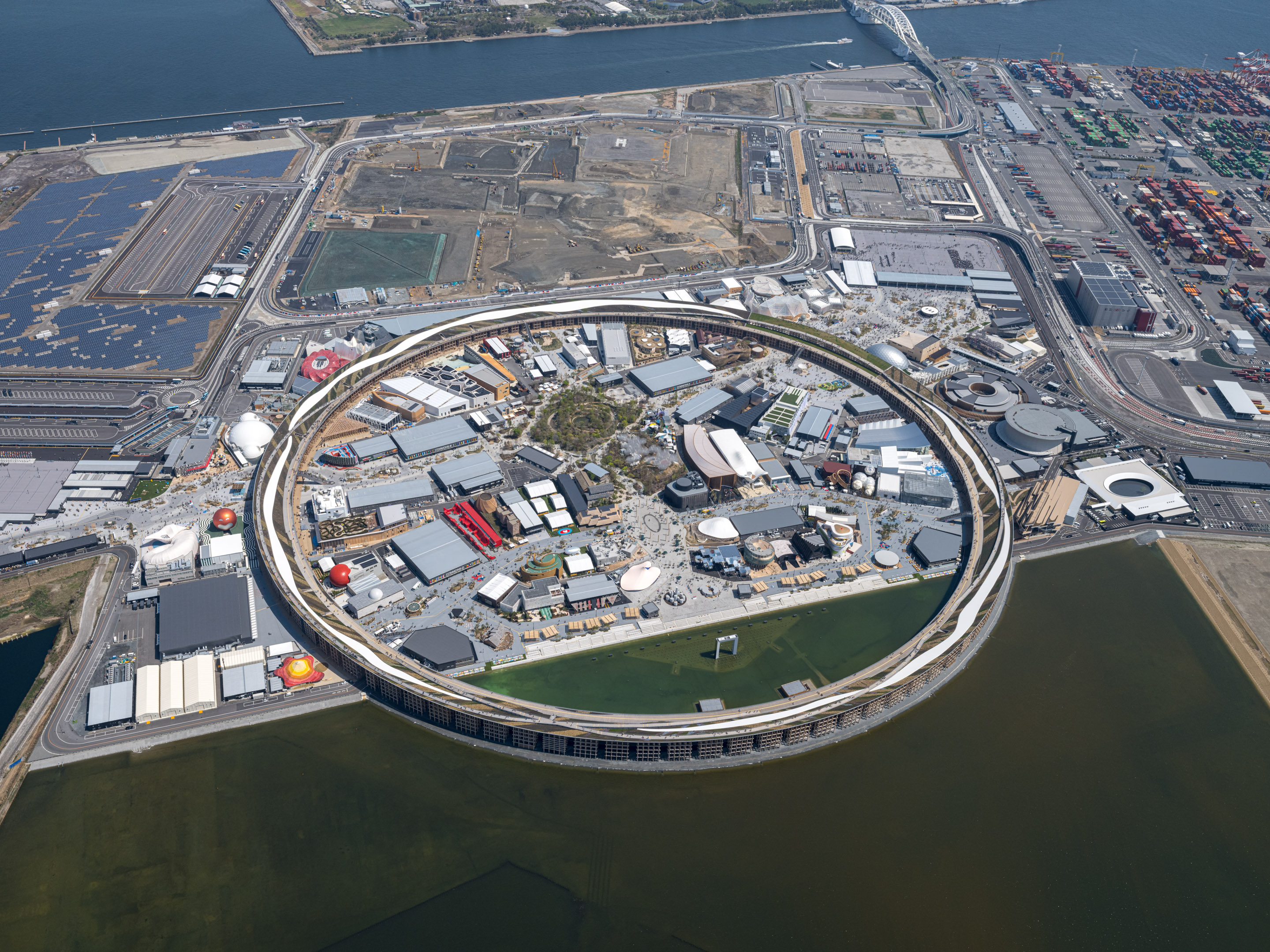 ドバイから大阪・関西へ、関ジャニ∞がつなぐ想い 前編経済産業省 METI Journal ONLINE