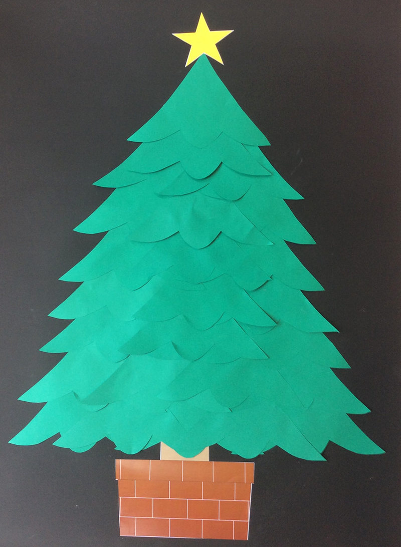 クリスマス 壁面飾り １２月壁面 冬の壁面工作ネタ 簡単クリスマスツリー Christmas tree １２月冬壁面飾り高齢者レク・作業療法OT・デイ・保育おりがみ創作DIY papercraft簡単立体