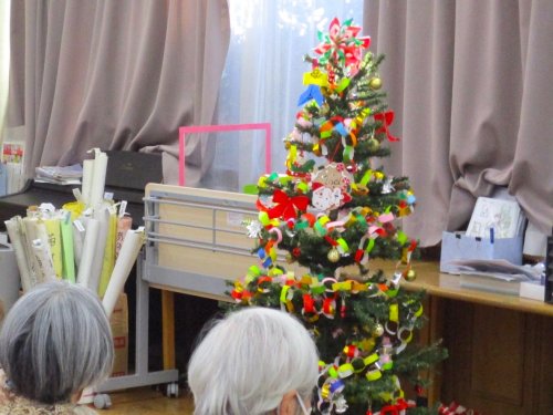 ☆クリスマス in ジェスチャーゲーム大会☆みんなの家田端２階の介護ブログスタッフブログＡＬＳＯＫ介護株式会社