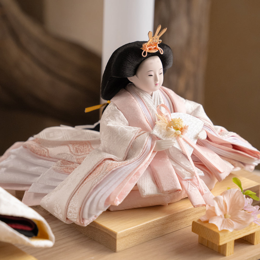 S-86 豆親王C 白枠ガラスケース飾り 燭台 道具 雛人形ひな人形 雛祭り ひな祭り 雛人形 海外土産 お雛様 お祝い プレゼント 桃の節句節句飾り 日本伝統 シンプル セット飾り ケース飾り 親王飾り 3種類から選べる 雛人形親王ケース飾り ゆかりひなた