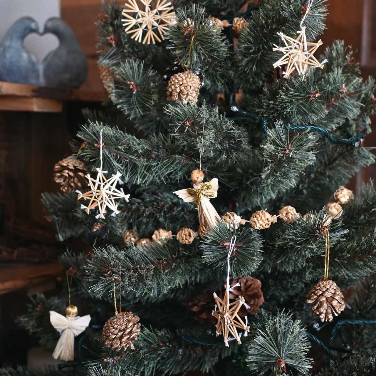 クリスマスオーナメント 雪花飾り 虹色 雪の結晶 ガーランド 雪花ガーランド 冬 クリスマス 新年 パーティー飾り 5個 玄関店舗装飾の評判・口コミわたしと、暮らし
