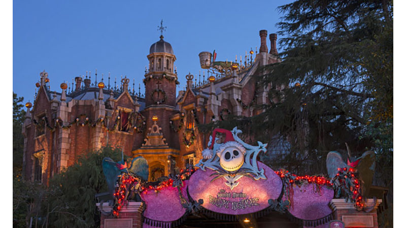 ホーンテッドマンションのホリデーナイトメアーのデコレーション - ディズニー旅行宿泊記