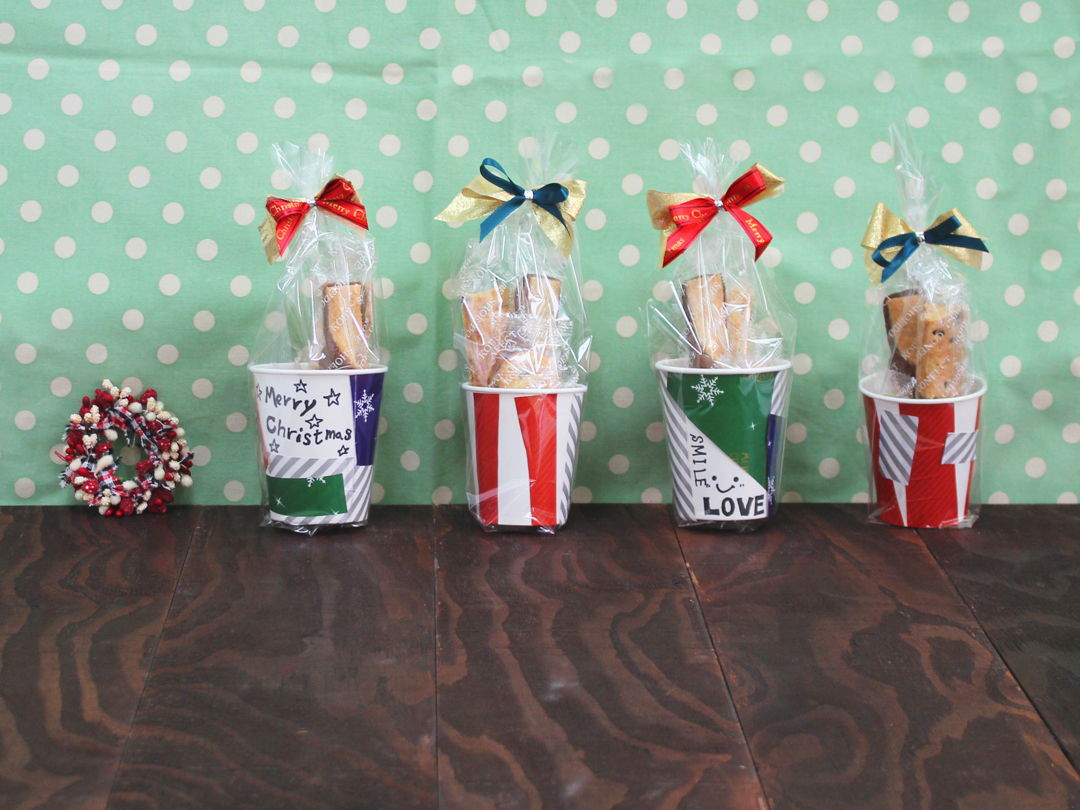 レトロポップなギフトバッグ 5枚入 マチあり紙袋 ペーパーバッグ ラッピング袋 おしゃれ 大人かわいい バレンタインiichi日々の暮らしを心地よくするハンドメイドやアンティークのマーケットプレイス