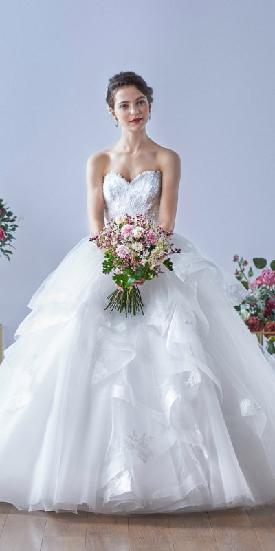 Marchesaの新作ウエディングドレスで叶えるナチュラルウエディングMARCHESA マルケーザBLOGDRESS紹介ドレスAラインFeminine フェミニンNatural ナチュラルST.MARGARET dress salon byJUNOBlog & NewsJUNO ジュノ- ウェディング