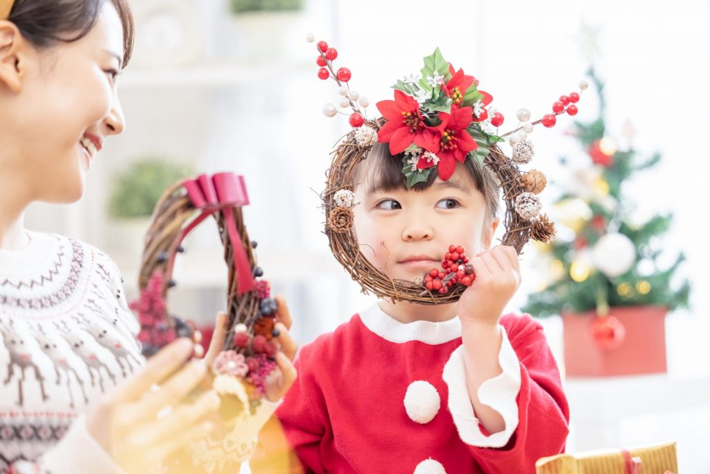 保育園で取り入れたい！クリスマスのゲーム・遊び15選 遊び方・ねらい解説 保育士・幼稚園教諭のための情報メディア ほいくis ほいくいず