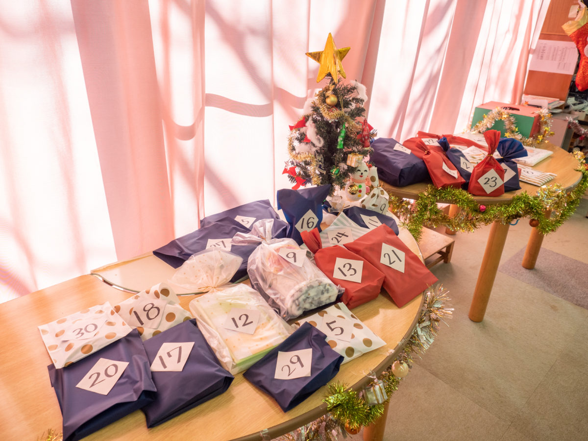 高齢者にウケる！ この余興・出し物で盛り上がる！介護職が披露したい人気ネタ8選ハートページナビ