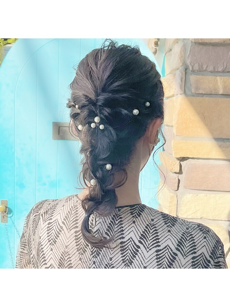 結婚式お呼ばれへア あみおろしアレンジLE・WIN ginza ルーウィン ギンザ のヘアスタイル美容院・美容室を予約するなら楽天ビューティ