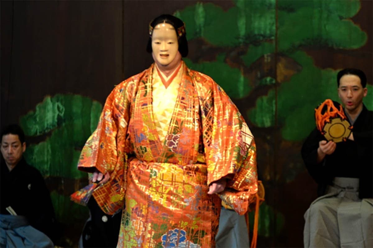 夜の久良岐能舞台で涼を 夏限定の企画に90人金沢区・磯子区タウンニュース