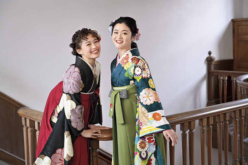 えっ、知ってた？成人男性の袴スタイルの歴史と意外な変遷三景スタジオ