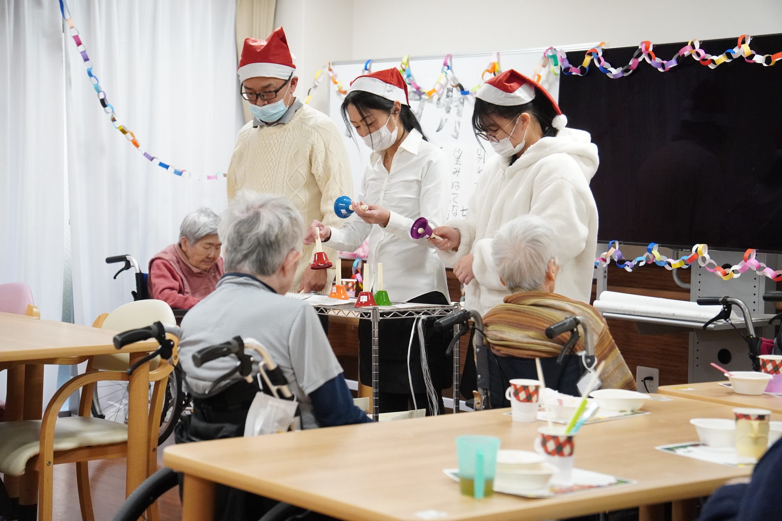 12月25日 クリスマス会 老人ホーム大宮司–公式 有料老人ホーム・デイサービス大宮司 大分県別府市 株 ライト・ケア