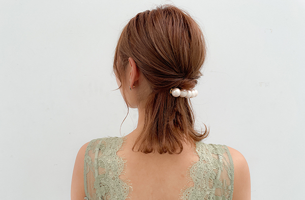 楽天市場コーム ☆ラヴィナ 結婚式 パーティ パール ゴールド ハーフアップ お団子 夜会巻き ヘッドアクセ ヘアアクセサリー髪飾り 20150828 : リトルムーン ヘアアクセサリー