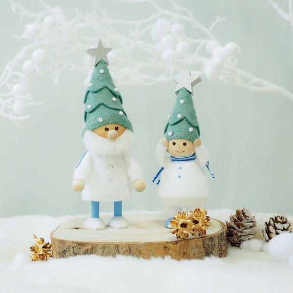 丸太の上に座る手作りノルウェーのクリスマス ノーム - ノルウェーの手工芸品 - ホリデー オーナメント - 北欧のニッセ クリスマス ギフト -Etsy 日本