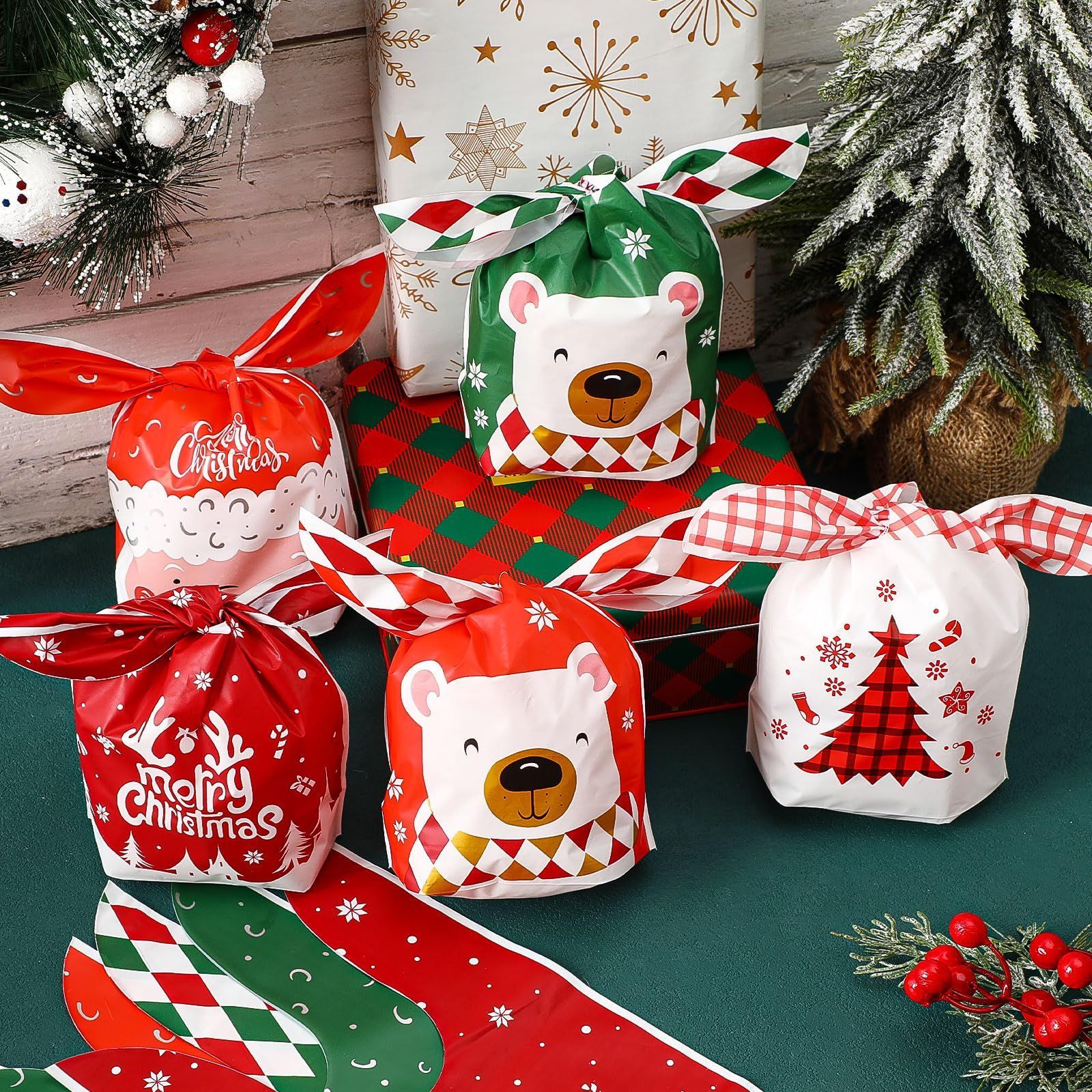 クリスマス菓子袋 サンタ15入of お菓子のサンコ