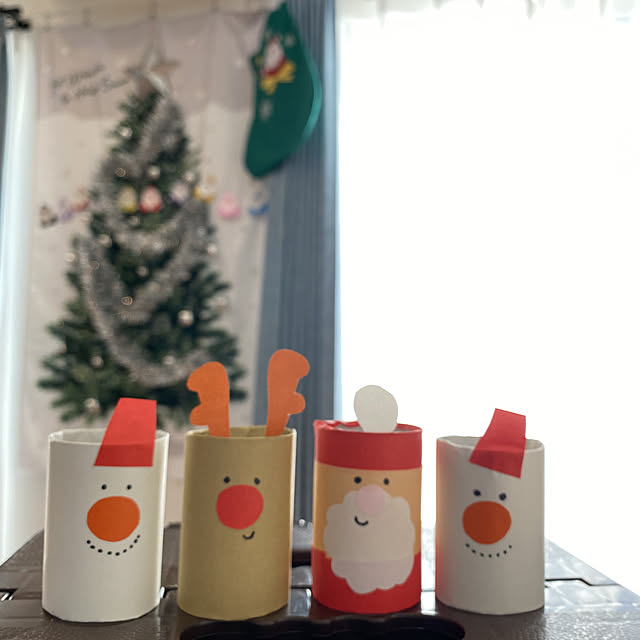 トイレットペーパーの芯deクリスマス飾り オーナメントサンタ人形