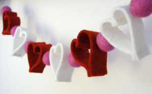 3歳になったらパパに手作りバレンタイン！記念に残せるフェルトのケーキ - teniteo テニテオ