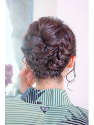 祭りの髪型に！紐やかんざしに合う簡単セルフアレンジのやり方浴衣ヘアアレンジAll About