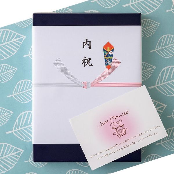 包装についてクレジットカードはUCカード