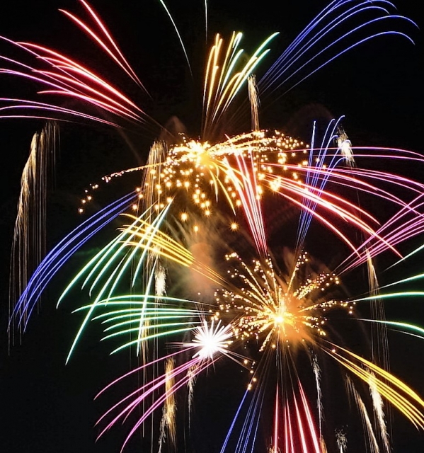 ナイアガラ超大型スターマインを長岡開府４００年記念バージョン長岡花火財団ニュース長岡花火 公式ウェブサイト 長岡花火財団