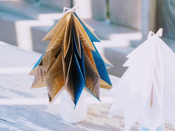 クリスマスのインテリアグッズ おりがみの立体ツリーが可愛い！子供と作れるオーナメントを紹介 - 手芸のスギサク