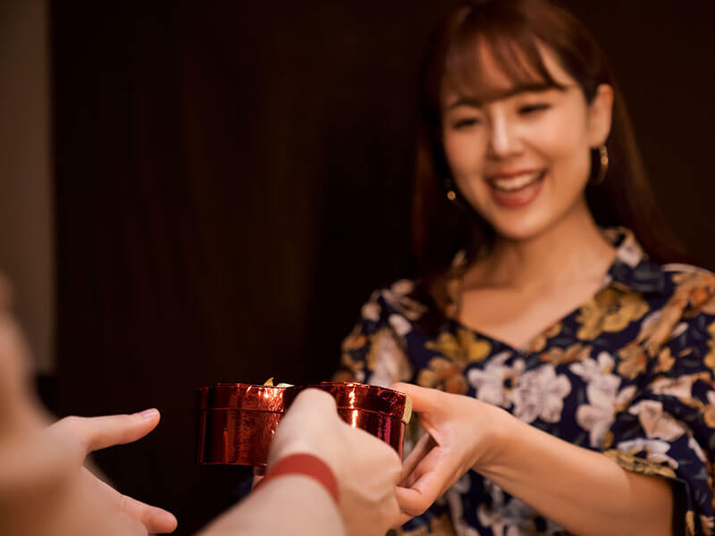 社会人の彼女が喜ぶ クリスマスプレゼント人気ランキング10選おすすめ予算もichie いちえ