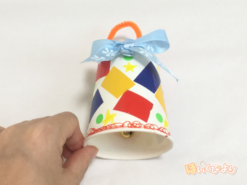 ダイソークリスマス紙コップをリメイク🎄簡単 オーナメント型お菓子入れの作り方🎅