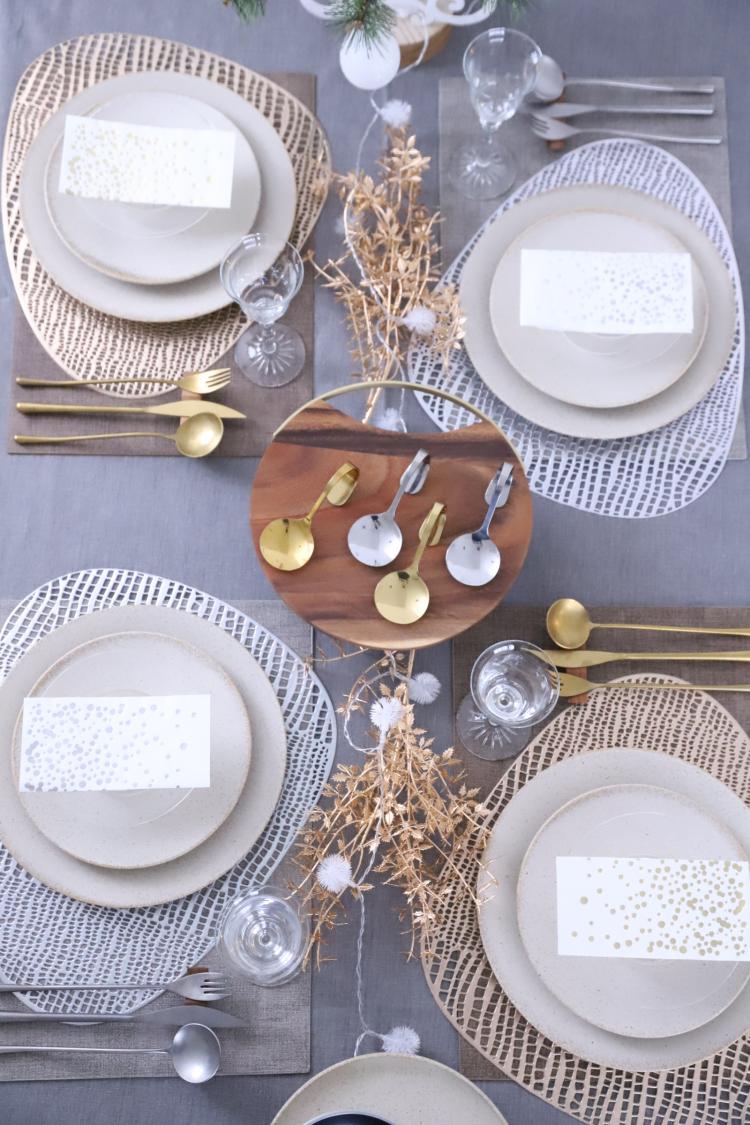 テーブルクロス テーブルランナー 赤 クリスマスの雰囲気を出してくれる テーブルカバー クリスマス 飾り テーブルマット 食卓カバー おしゃれ 断熱滑り止め : リトルショップ - 通販 - Yahoo!ショッピング