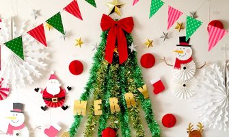 手作り押し絵の壁飾り『クリスマス』 壁面飾り クリスマスツリー切り絵 とことこ♪ 通販 10571112