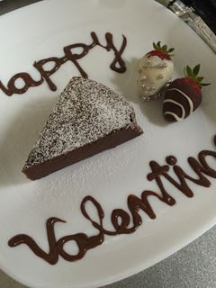 エリート洋菓子店 - エリート人気のチョコレートケーキにバレンタインのプレートおつけできます😊🍫❤️バレンタインケーキ屋ケーキケーキ屋さん香川県香川グルメ香川県カフェ香川グルメ巡り丸亀丸亀市丸亀グルメ丸亀カフェうどん県エリート